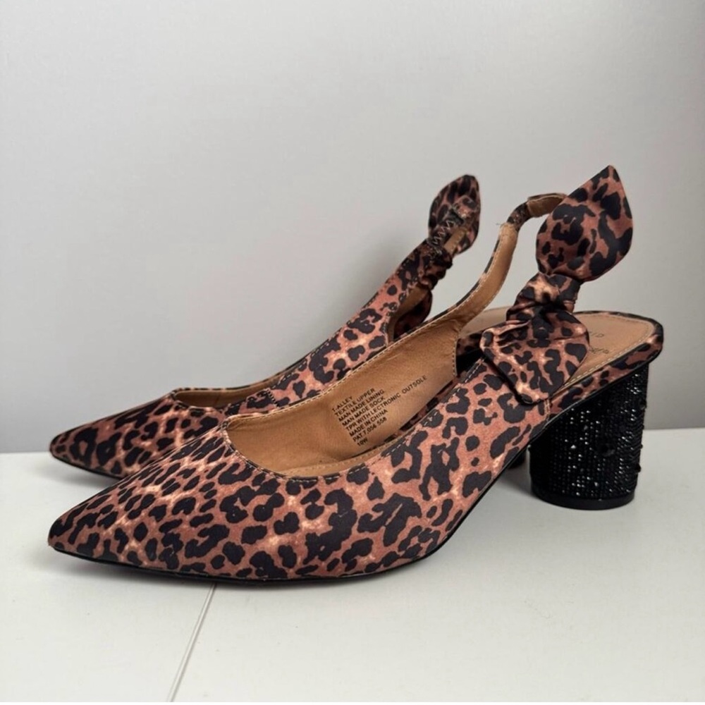 Leopard Print Women's Shoes with Black Heel
